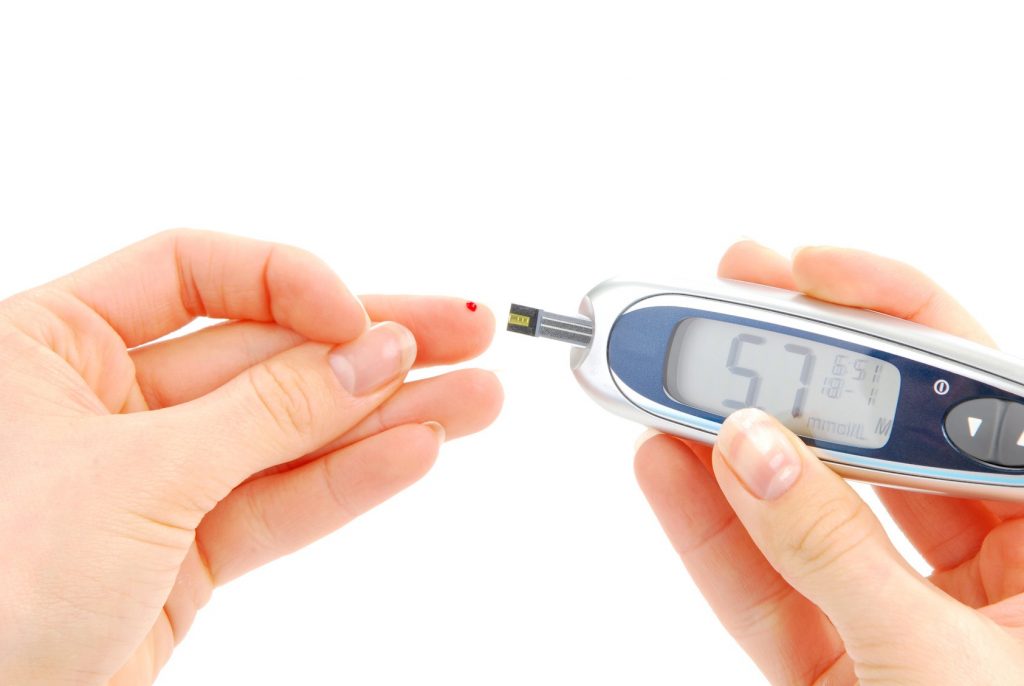 diabète diabétique comment traiter comment diminuer le taux de sucre dans le sang prévenir prévention diabete avec huiles essentielles
